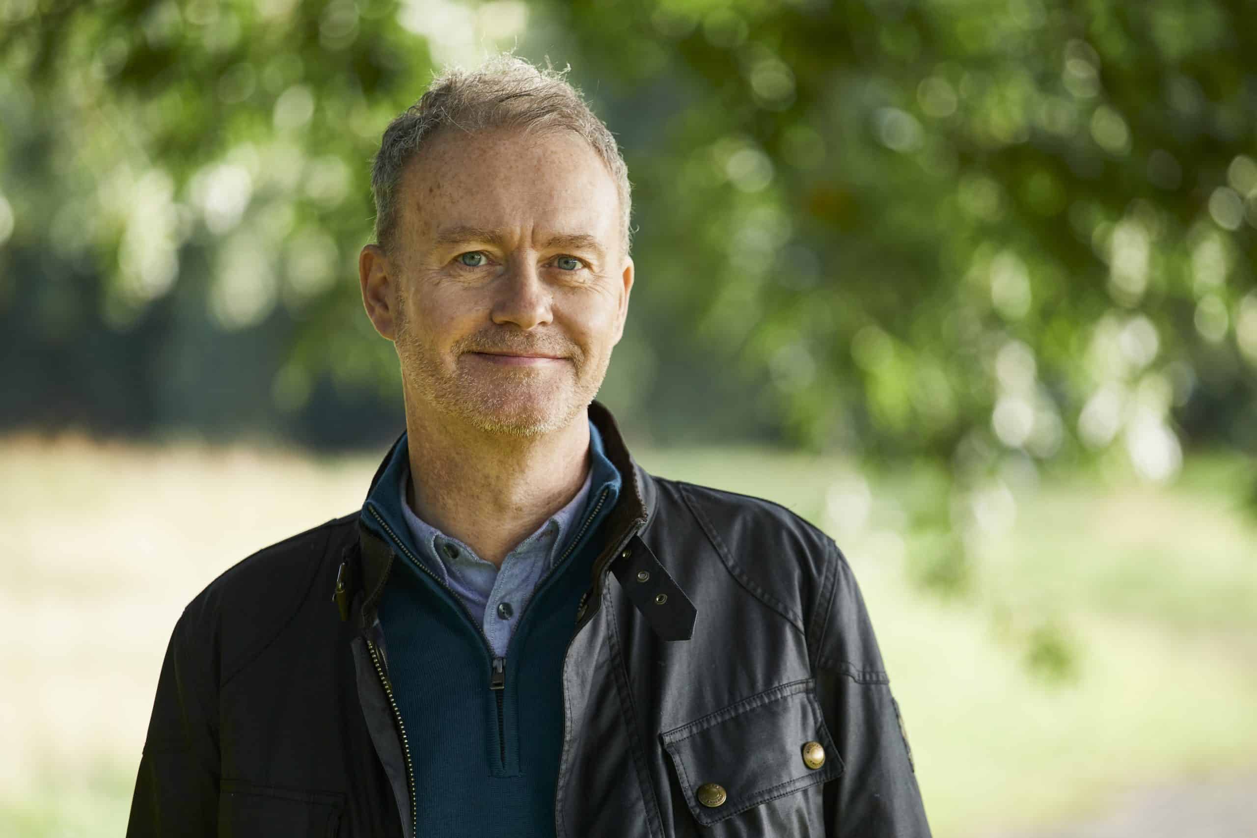 ROB SANDERSON_HLA0838_HR